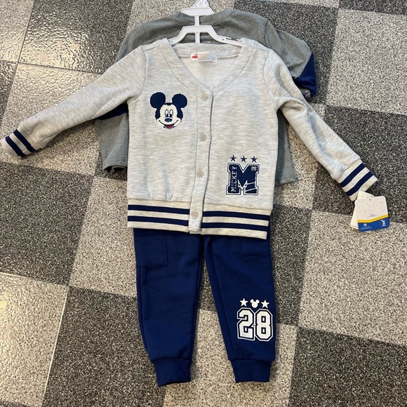 NWT Disney Gray and Blue Mickey Mouse Sweatshirt and Pants 3 Pieces Set- 3T - Picture 2 of 6